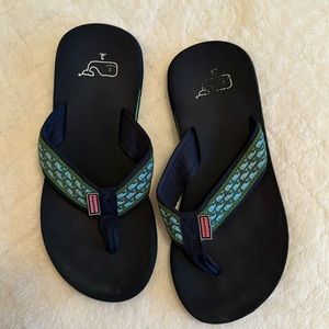 Vineyard Vines Kids Flip Flops Size 3
